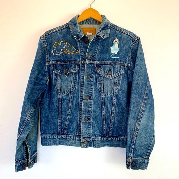 Levi’s Vintage Denim Jacket w/ Black Flag Patch & Sweet Embroidery. Super Rad ⚡️ - Picture 2 of 12